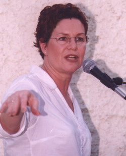 פנינה זיו